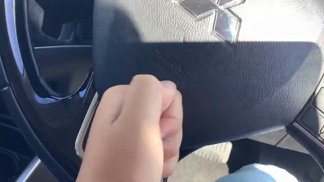 2020 Mitsubishi Outlander Horn смотреть онлайн