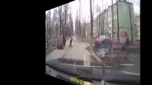 Как сбивают людей на дорогах  Смотреть всем!