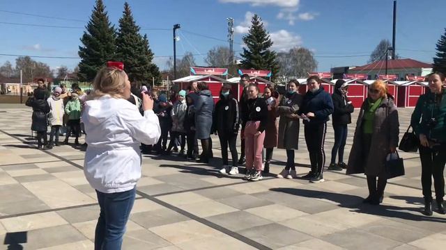 “Мин татарча сөйләшәм. Я говорю по-татарски”: акция в Елабуге смотреть онлайн