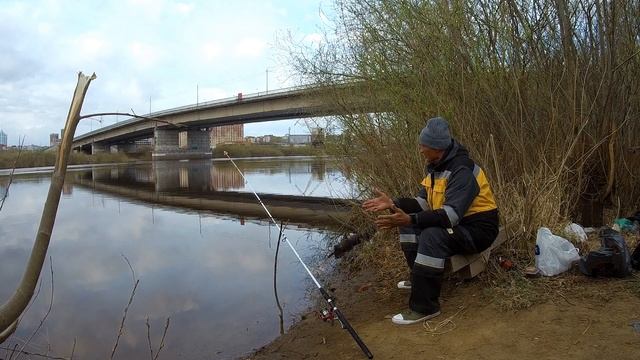 Рыбалка на замечательной реке Тура гор Тюмень. смотреть онлайн