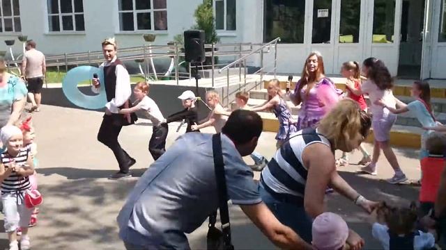 Организация и проведение детских праздников на улице от Товарищ Полковник. смотреть онлайн