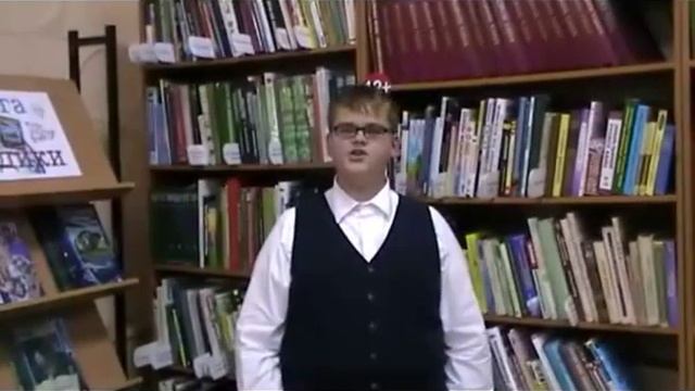 Долгих Максим читает стихотворение Е.Евтушенко "Прощание в красным флагом" смотреть онлайн