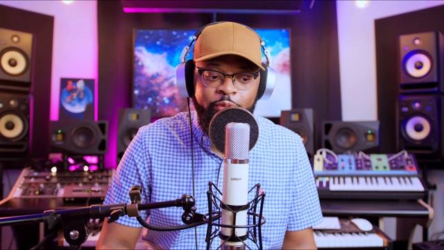 Epic Vocal Chain Microphone: Warm Audio WA-251 смотреть онлайн