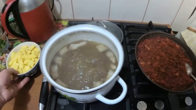 Вареная говядина + быстрый борщ\2 рецепта из одного куска говядины! смотреть онлайн