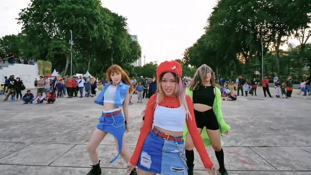 KPOP IN PUBLIC BLACKPINK SHUTDOWN DANCE COVER INDONESIA смотреть онлайн