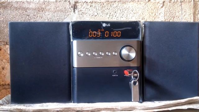 LG C M 1560 MICROCOMPONENTE смотреть онлайн