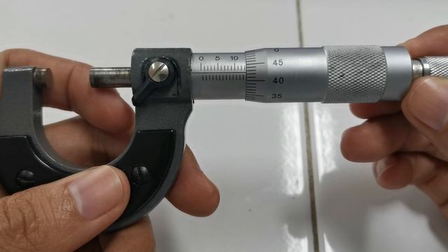The Micrometer Caliper (Part 4 of 4) смотреть онлайн