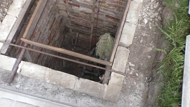 Как залить плиту и сделать люк на яму самому. Без мастеров. смотреть онлайн