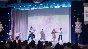 Поздравление от родителей. Последний звонок 9 класс.