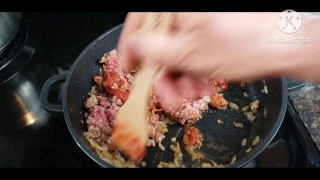 Гречка с фаршем Сочная гречка с фаршем и овощами по Украински.Гениальный ужин для всей семьию. смотреть онлайн