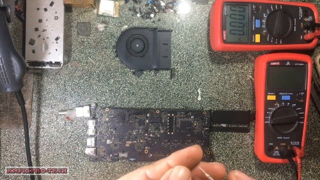 Fix Macbook Pro A1502 Error SMC_RESET