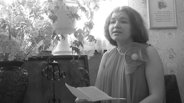В В Маяковский Лиличка МОМК № 5 Читает Алёна Ушакова педагог Ирина Викторовна Бадер смотреть онлайн
