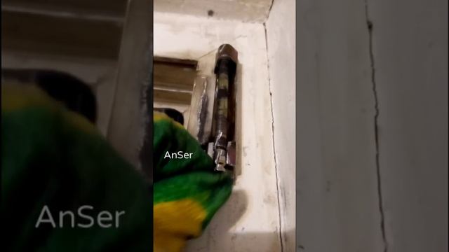 Полная замена фурнитуры на пластиковой двери. смотреть онлайн