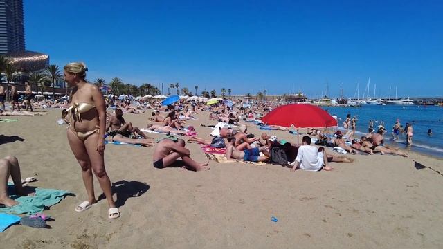 Barcelona Spain - Beach Walking tour - Somorrostro Beach - May 2022 смотреть онлайн