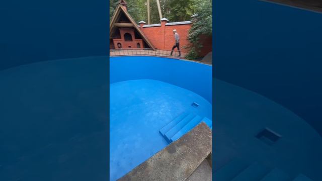 Окрашивание бассейна полиуретановой эмалью Ascoat Pool Pur. смотреть онлайн
