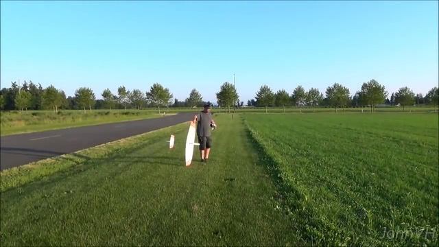 Dream-Flight Libelle DLG glider unboxing and first few flights смотреть онлайн