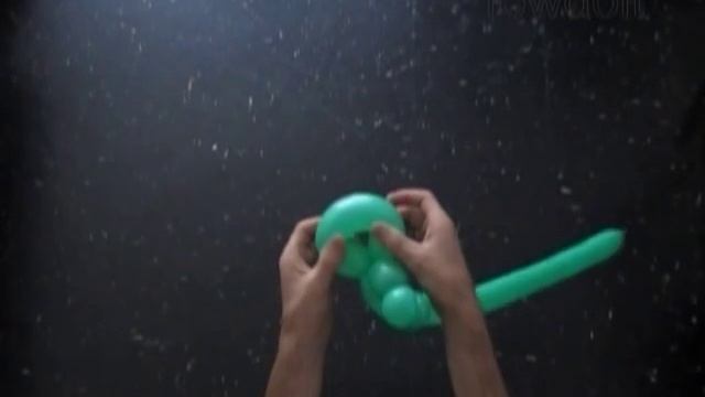 Змей из шарика