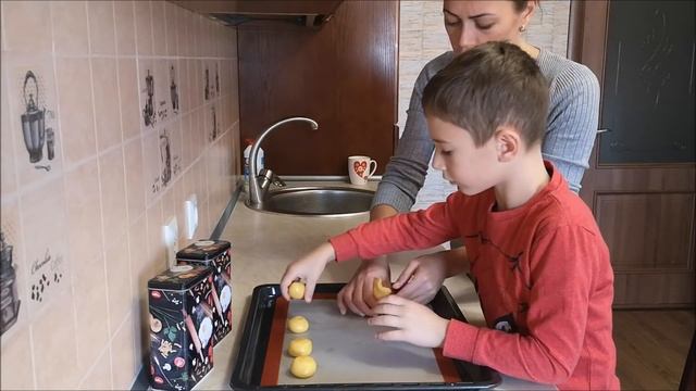 Песочное печенье на растительном масле. ПЕЧЕНЬЕ ИЗ НИЧЕГО!!! К чаю на скорую руку смотреть онлайн