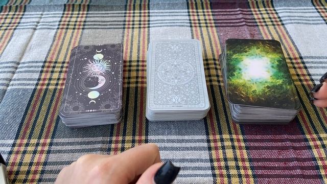 Очищение колоды ТАРО. Для чего это нужно? Таро онлайн. смотреть онлайн