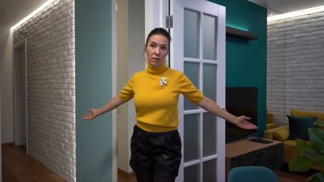 ?ЯРКИЙ ИНТЕРЬЕР КВАРТИРЫ В СТАРОМ ФОНДЕ? смотреть онлайн