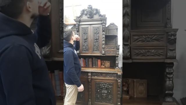 Буфет 19 века , Царская Россия , красота от мастера топора! смотреть онлайн