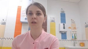 Когда можно выкладывать новорождённого ребёнка на живот? Как часто необходимо это делать?