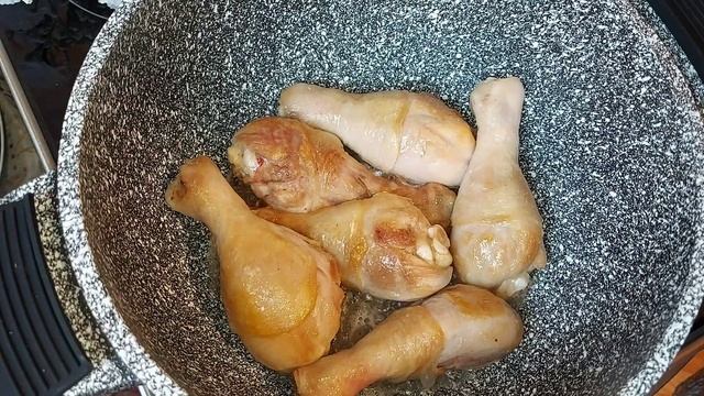 Соус с Курицей.Хуроки осонак бо мург картошка смотреть онлайн