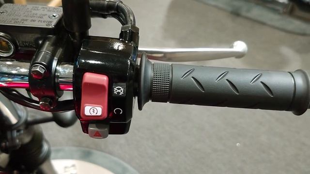 HONDA GB350【2022年秋 現行モデル生産終了 新排ガス規制をクリアした新型が発売予定】キャンディクロモスフィアレッド смотреть онлайн