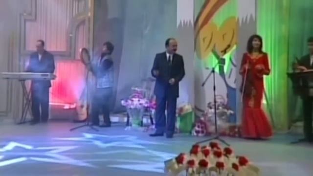 Хасан Хайдар - Яке гуру, яке кон меканад боз | Khasan Khaydar - Yake Guru смотреть онлайн