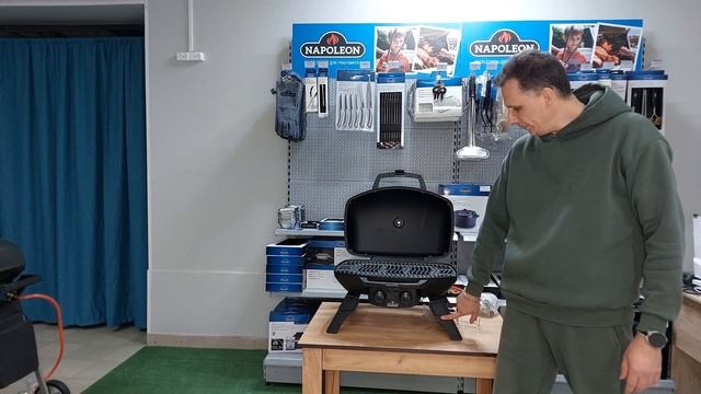 Napoleon TravelQ PRO-285X VS Napoleon TravelQ-285 VS Napoleon TravelQ-240