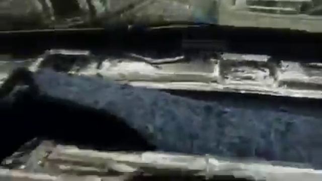 Шумка моторного отсека (щита) со стороны салона. Оклейка и прокатка (прикатка) слоя виброизоляции смотреть онлайн