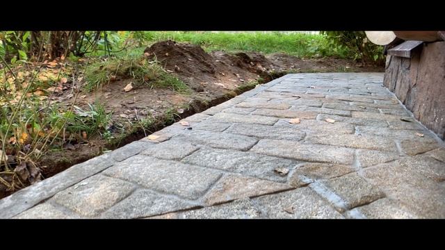 отмостка из режевского гранита........рассматриваем