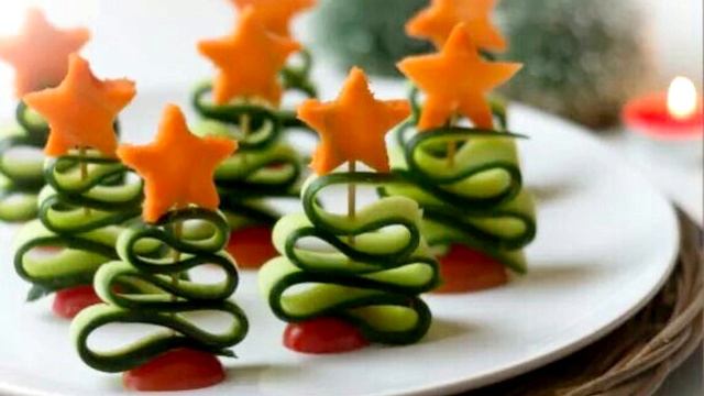 Съедобные ёлочки. Ёлки из продуктов. смотреть онлайн