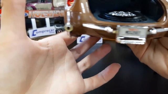 Miniatura Corvette 1957 Marrom, Fabricante Maisto, Escala 1/18 - COMPRECARSHOP смотреть онлайн