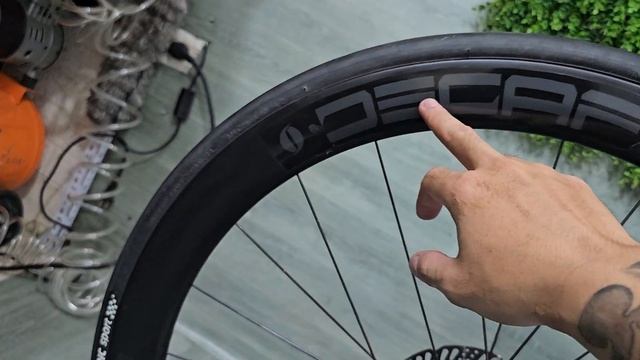 JAVA LAMPO FULL CARBON , 2 MÓN 105 R7000 , VÀNH CARBON , SIZE M . giá 19tr5. ĐT 0353212962 смотреть онлайн