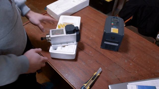 Фрезерный станок ЧПУ своими руками ,обзор шпинделя и тестовое подключение смотреть онлайн