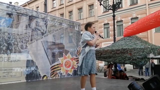 Анна Тарануха "Эх, Андрюша" Бал Победы 2022г. смотреть онлайн