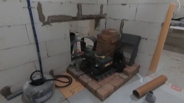 Продолжаем строить баню. смотреть онлайн