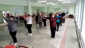 Танцевальный фитнес для пожилых 1