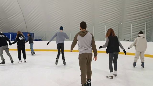 Жодино Мы и Я на катке.18.12.22г. смотреть онлайн