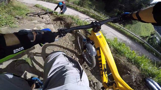 coccobet rock garden crash of the German Sella Ronda Val Gardena смотреть онлайн