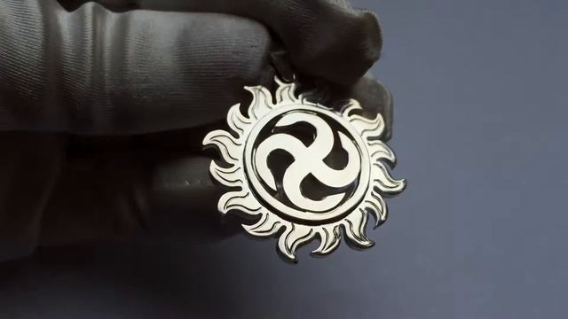 Сваор в Ярило-солнышке. Славянский оберег. Ручная работа. Серебро смотреть онлайн