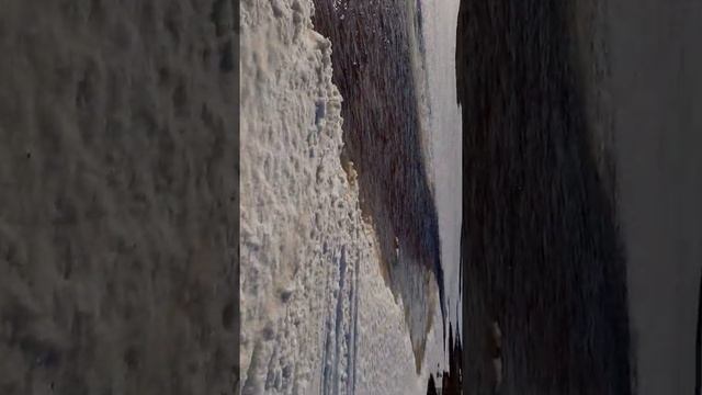 На снегоходе по воде груженным