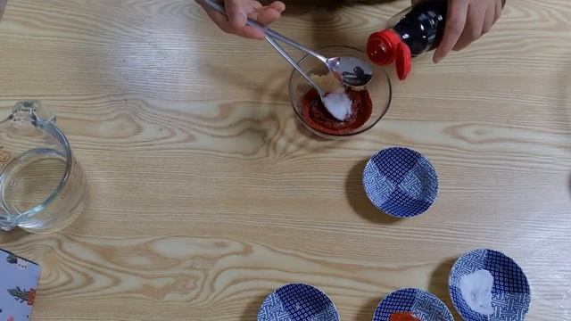 Острый салат из огурцов(오이초무침) смотреть онлайн