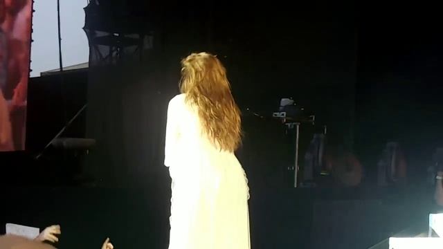 Florence And The Machine - Moderation (Live At Rock Werchter, 2019)