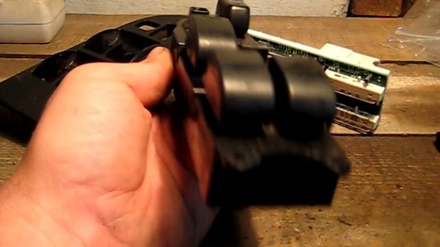 Ремонт блока управления стеклоподъемниками и центральным замком Toyota Caldina, Carina, Corona, Pre смотреть онлайн