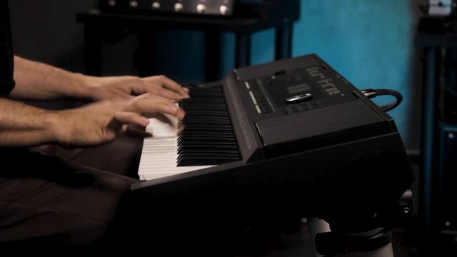 Roland E-X20A – Ritmo “Club Dance” - Demonstração смотреть онлайн