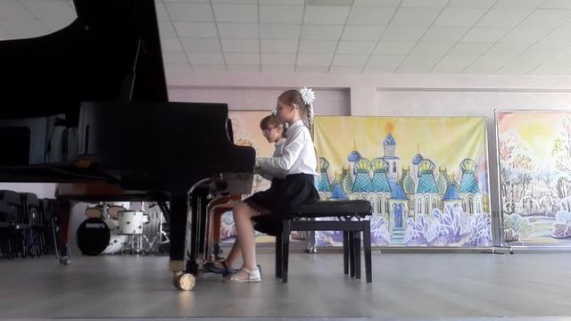 Манько Елизавета, Илясова Анастасия .М.Огинский Полонез, Л.Шукайло" Юмореска". смотреть онлайн