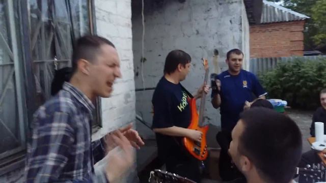 Led Zeppelin cover by Yuriy Loza - "plot"😂😂😂 смотреть онлайн