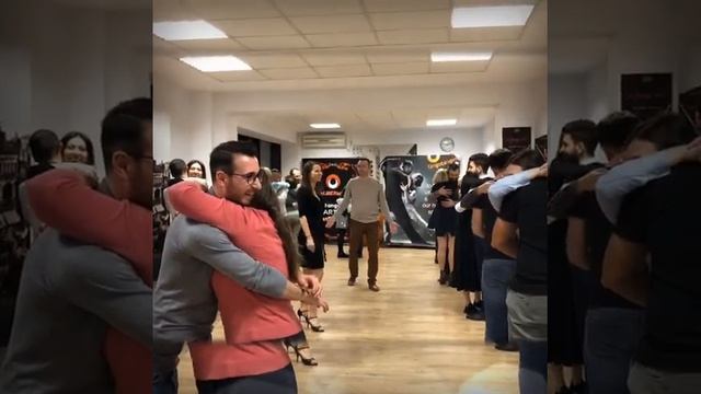 Invitatie la curs de initiere in tango - 18-20 feb la Tangotangent смотреть онлайн